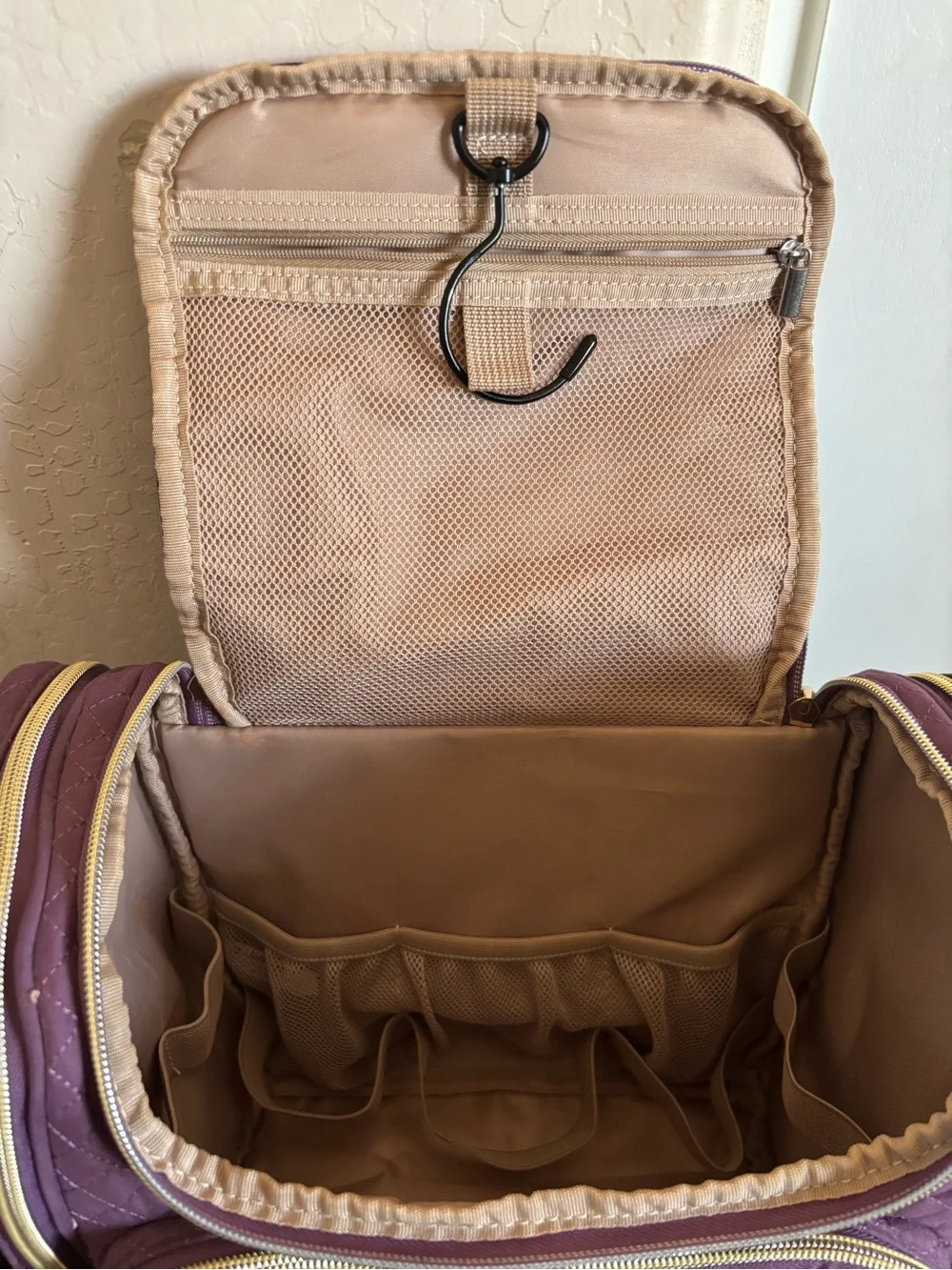 Bagsmart spacious quilted